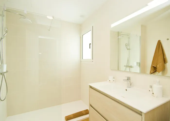 Semesterbostad Casa Jona - By Az